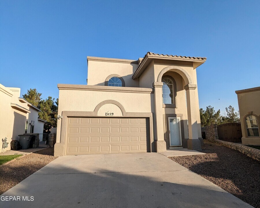 3429 Touchstone Pl in El Paso, TX - Building Photo