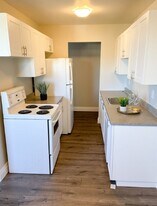 Rosewood Place Apartments in Sault Ste Marie, ON - Building Photo