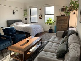 WEST 73 STREET in New York, NY - Building Photo