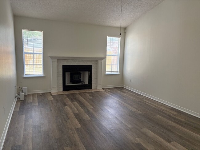 192 Wright Cir in Niceville, FL - Building Photo - Building Photo