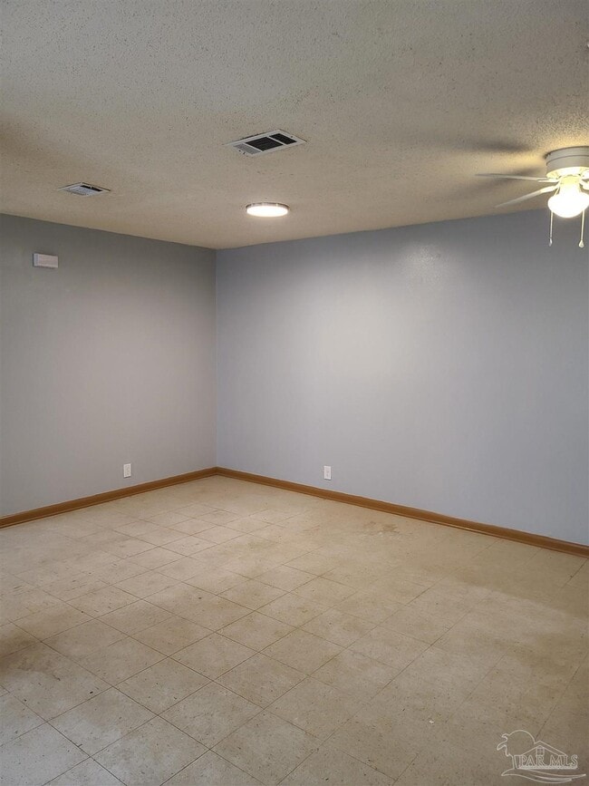 1901 W Government St in Pensacola, FL - Building Photo - Building Photo