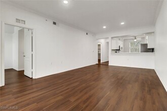 8550 Kingbird Loop in Ft. Myers, FL - Building Photo - Building Photo