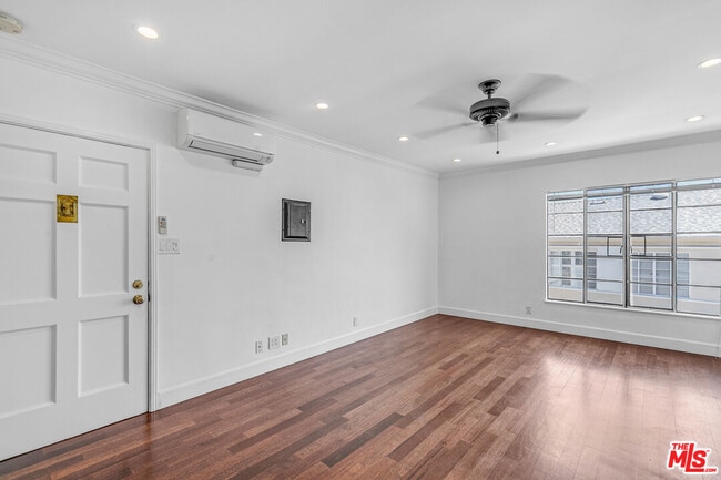 property at 1882 El Cerrito Pl
