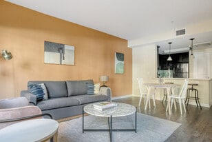 66 Avenue A in New York, NY - Building Photo