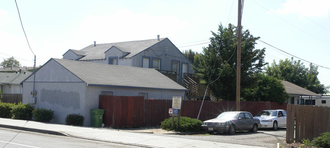 29615 Dixon St in Hayward, CA - Building Photo - Building Photo