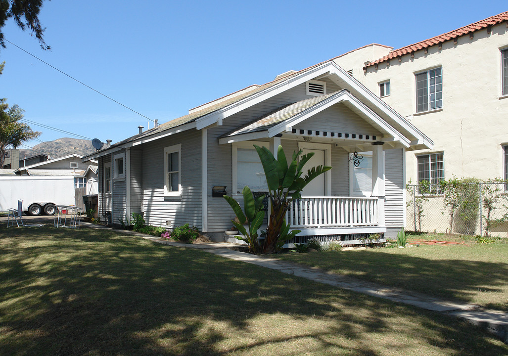 264 S Pacific Ave in Ventura, CA - Foto de edificio