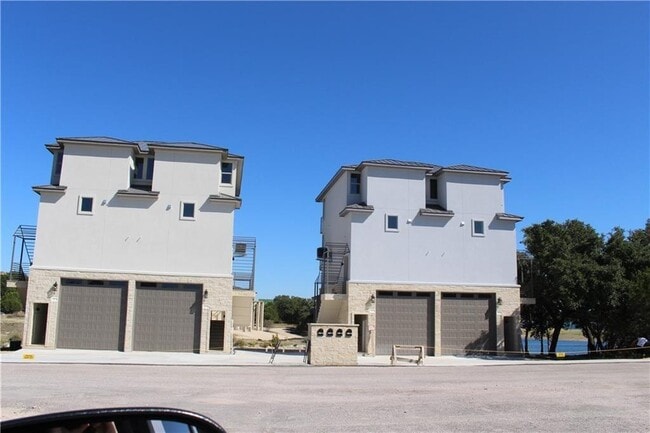 property at 2301 Hancock Ave
