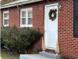 116 Tharp St in Vestal, NY - Foto de edificio - Building Photo
