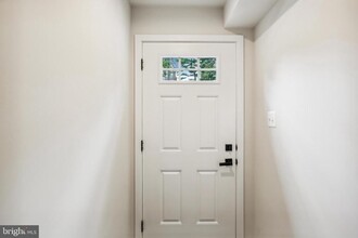 19753 Grn Vlg Dr in Montgomery Village, MD - Building Photo - Building Photo