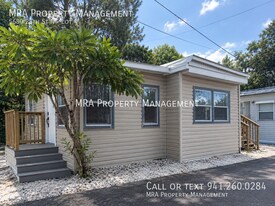 5680 28th St N in St. Petersburg, FL - Building Photo