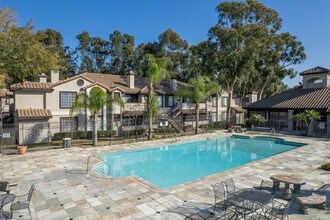 Victoria Heights in Rancho Cucamonga, CA - Building Photo - Building Photo