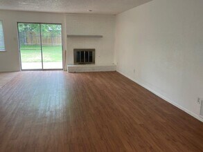 2014 Krizan Ave in Austin, TX - Building Photo - Building Photo