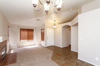 8904 Dolente Ave in Las Vegas, NV - Building Photo - Building Photo