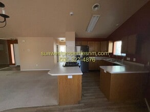 205 Heritage Ln in Aztec, NM - Building Photo - Building Photo
