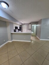 2600 S University Dr in Davie, FL - Building Photo - Building Photo