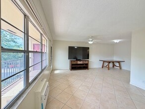 13300 SW 1st St in Pembroke Pines, FL - Building Photo - Building Photo