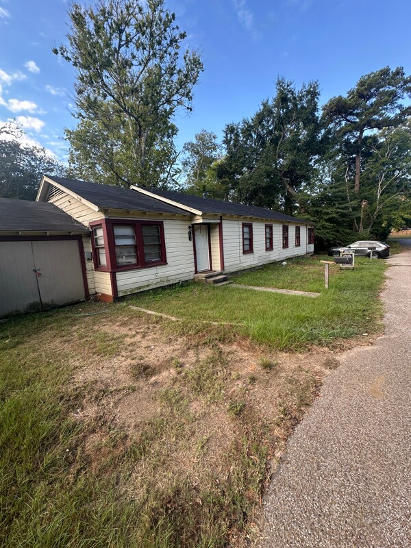 706-708-708 Ridgelea Ave in Longview, TX - Foto de edificio - Building Photo