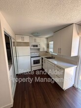 4105 NE Killingsworth St in Portland, OR - Building Photo - Building Photo