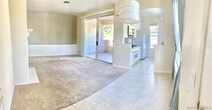 3550 Caminito El Rincon in San Diego, CA - Building Photo - Building Photo
