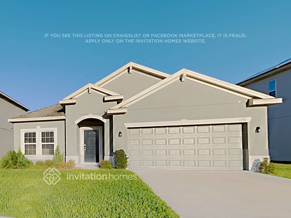 1792 Chatsworth Cir in St. Cloud, FL - Building Photo