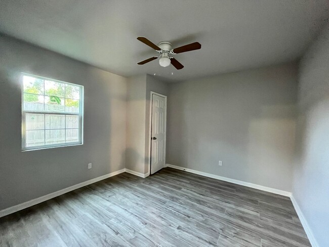 property at 1309 Jefferson St