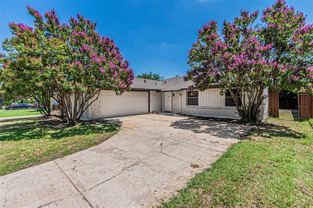 1512 Fairfield Dr in Plano, TX - Building Photo