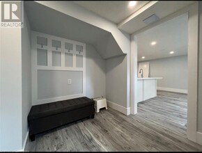 76 Montcalm Dr in Kitchener, ON - Building Photo - Building Photo