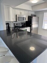 9272 SW 3rd St in Boca Raton, FL - Building Photo