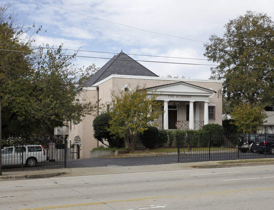 368 NE Moreland Ave in Atlanta, GA - Building Photo