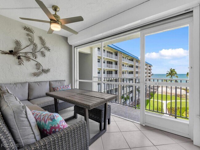 25730 Hickory Blvd in Bonita Springs, FL - Building Photo - Building Photo