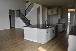 201 Chickasaw Ln in Hutto, TX - Building Photo