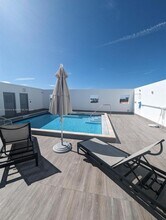 2740 SW 28th Ter, Unit 604 in Miami, FL - Building Photo - Building Photo