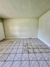 71 NW 76th St in Miami, FL - Building Photo - Building Photo