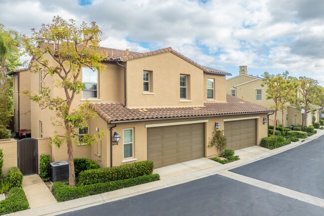 Paloma in Irvine, CA - Building Photo - Building Photo
