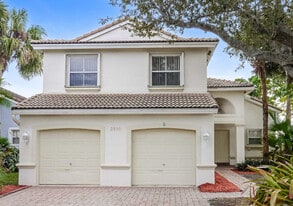 2120 N 34th Ave in Hollywood, FL - Building Photo