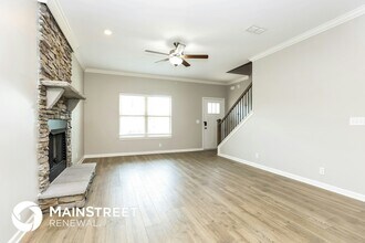 2335 Shafer Dr in Murfreesboro, TN - Foto de edificio - Building Photo