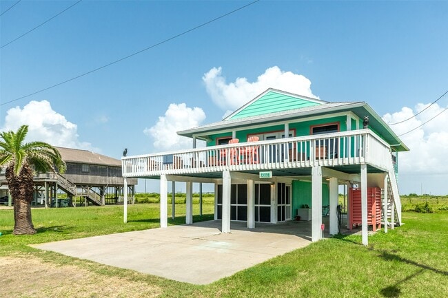 13108 John Reynolds Rd in Galveston, TX - Building Photo - Building Photo