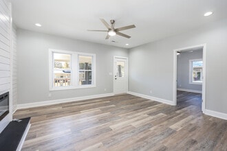 812 Ashdol St in Asheboro, NC - Building Photo - Building Photo