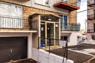 11415 Allard Av in Montréal, QC - Building Photo