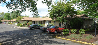 Lancaster Court Apartments