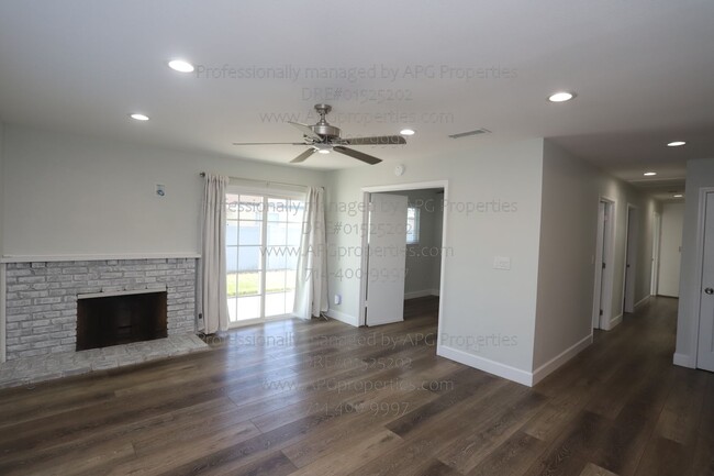 4266 W Hill Ave in Fullerton, CA - Building Photo - Building Photo