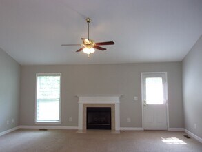525 Willow Landing Dr in York, SC - Building Photo - Building Photo