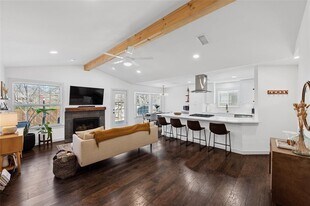 3836 Arrow Dr in Austin, TX - Building Photo