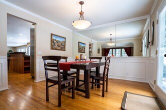 26047 SE 26th Ct in Sammamish, WA - Building Photo - Building Photo