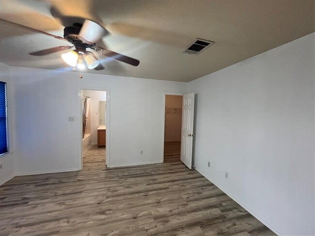 1316 Roxanne's Run in Pflugerville, TX - Building Photo - Building Photo
