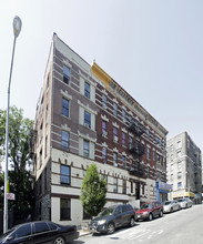 74 W 165th St in Bronx, NY - Building Photo - Building Photo