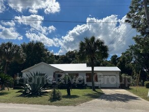 122 Beech St in Pensacola, FL - Building Photo - Building Photo