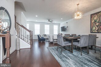 2127 Garden Grove Ln in Bowie, MD - Building Photo - Building Photo