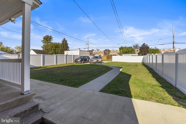 property at 821 Stanbridge St