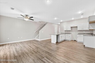 3202 Maldon Ct in Louisville, KY - Building Photo - Building Photo